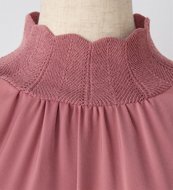 RANAN（ラナン）の「スカラップリブニット使いブラウス（ブラウス）」｜詳細画像