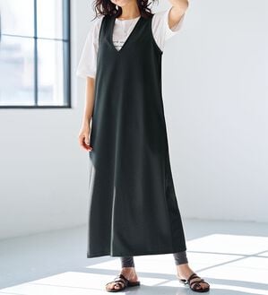 BELLUNA（ベルーナ）の「シュッと体型カバー！－３ｋｇ見えポコポコエンボス素材ジャンパースカート（ジャンパースカート）」｜詳細画像