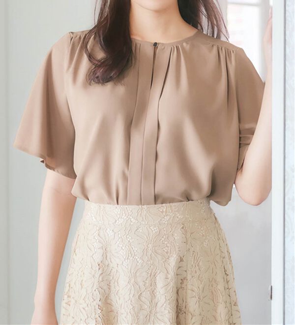 alotta（アロッタ）の「【接触冷感】前後２ＷＡＹギャザーブラウス（半袖）（ブラウス）」｜詳細画像