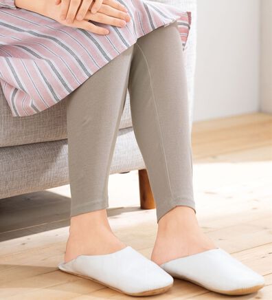 LAVIENNE（ラヴィエンヌ）の「綿１００％のび～る１０分丈ボトム（肌着・インナーウェア）」