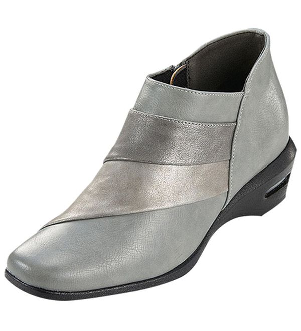 BELLUNA（ベルーナ）の「４Ｅエアソール切替デザインブーティ（ブーツ）」｜グレー