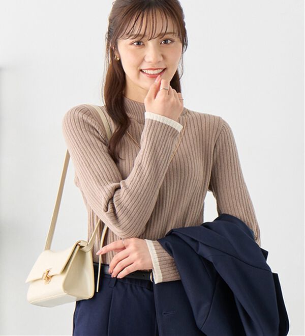 alotta（アロッタ）の「【静電気防止】もっちり袖配色リブニット（ニット・セーター）」｜グレージュ