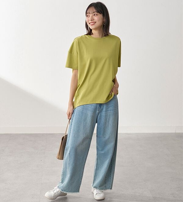 BELLUNA（ベルーナ）の「シュッと体型カバー！コクーンTシャツ（カットソー）」｜詳細画像