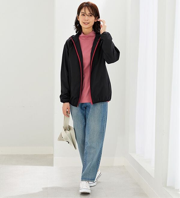 BELLUNA（ベルーナ）の「吸湿発熱ハイネックプルオーバー（カットソー）」｜詳細画像