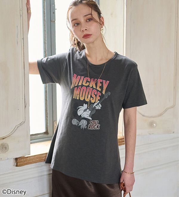 BELLUNA（ベルーナ）の「＜Ｄｉｓｎｅｙ＞キャラクタープリントヴィンテージ風Ｔシャツ（チュニック）」｜詳細画像