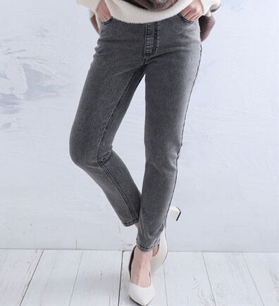 A HAPPY MARILYN（アハッピーマリリン）の「【Ｍ～８Ｌ】【選べる丈】魔法の美ライン ストレッチ スキニー デニムパンツ（スリム・スキニーパンツ）」