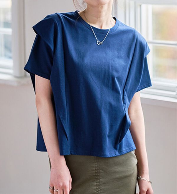 RANAN（ラナン）の「【ひんやり】華奢見えラッフルショルダーTシャツ（カットソー）」｜詳細画像