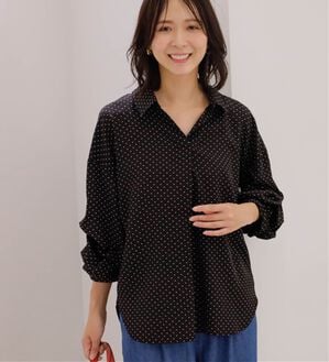 BELLUNA（ベルーナ）の「袖タックデザインスキッパーシャツ（ブラウス）」｜黒ドット