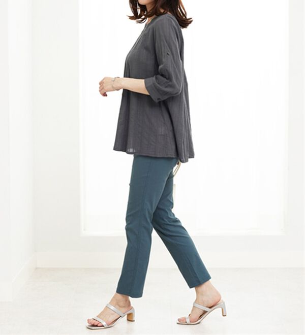 BELLUNA（ベルーナ）の「美脚ストレッチ麻入りアンクルパンツ（クロップドパンツ）」｜詳細画像