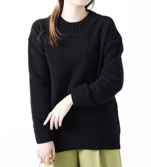BELLUNA（ベルーナ）の「ガーター編モールニットプルオーバー（ニット・セーター）」｜黒