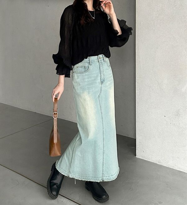 GeeRA（ジーラ）の「バックスリットデニムロングスカート（ロングスカート）」｜詳細画像