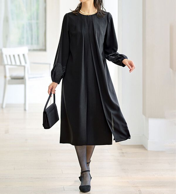 BELLUNA（ベルーナ）の「レーススリーブワンピース（ブラックフォーマル（喪服・礼服））」｜詳細画像