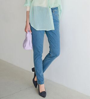 RANAN（ラナン）の「レディベーシック５ポケットスキニーデニムパンツ（フルレングスパンツ）」｜フェードブルー