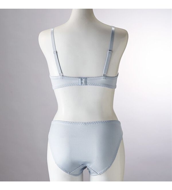 LAVIENNE（ラヴィエンヌ）の「ふっくら美胸のブラ＆ショーツ（ブラジャー＆ショーツセット）」｜詳細画像