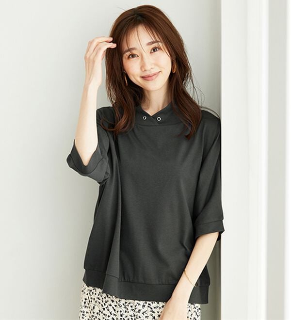 BELLUNA（ベルーナ）の「フード風衿デザインプルオーバー（カットソー）」｜詳細画像