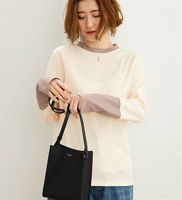 BELLUNA（ベルーナ）の「配色リブ素材クルーネックプルオーバー（カットソー）」｜詳細画像