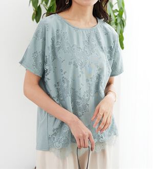 BELLUNA（ベルーナ）の「ラッセルレースドルマンプルオーバー（カットソー）」｜セージ