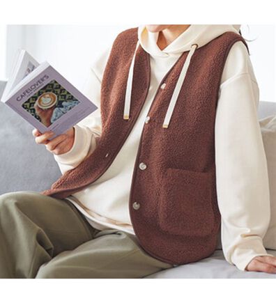 BELLUNA（ベルーナ）の「着回し自在！裏フリースあったかプードルボアベスト（ベスト）」