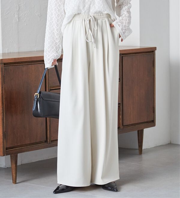 新品未使用 NYデザイナー とろみサテンイージーパンツ とろみ2タックイージーパンツ - ベルーナ【公式】