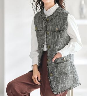 BELLUNA（ベルーナ）の「ラフに着こなすフリンジ使いツイードベスト（ベスト）」｜詳細画像