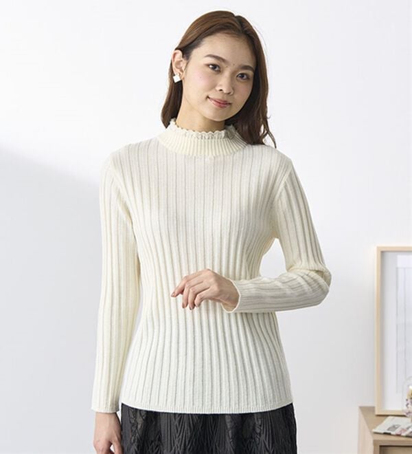 BELLUNA（ベルーナ）の「ウール入りウォッシャブルセーター（ニット・セーター）」｜詳細画像