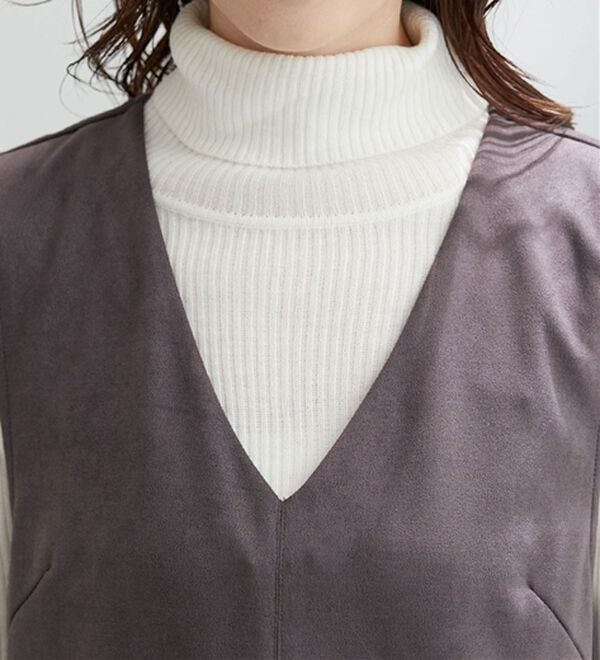 BELLUNA（ベルーナ）の「金ボタン使いスエード調ジャンパ―ドレス（ジャンパースカート）」｜詳細画像