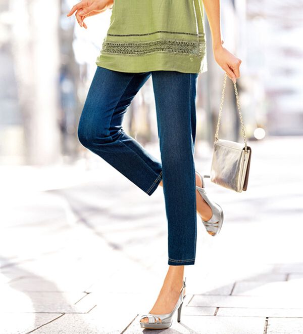 BELLUNA（ベルーナ）の「グーンと伸びる！ひんやりフローズンパンツ（フルレングスパンツ）」｜詳細画像