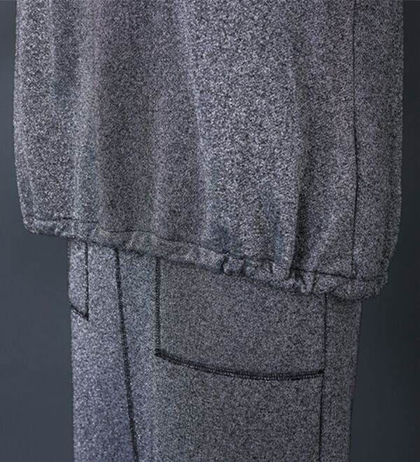 BELLUNA（ベルーナ）の「ラメ入り裏毛素材プルオーバー（カットソー）」｜詳細画像