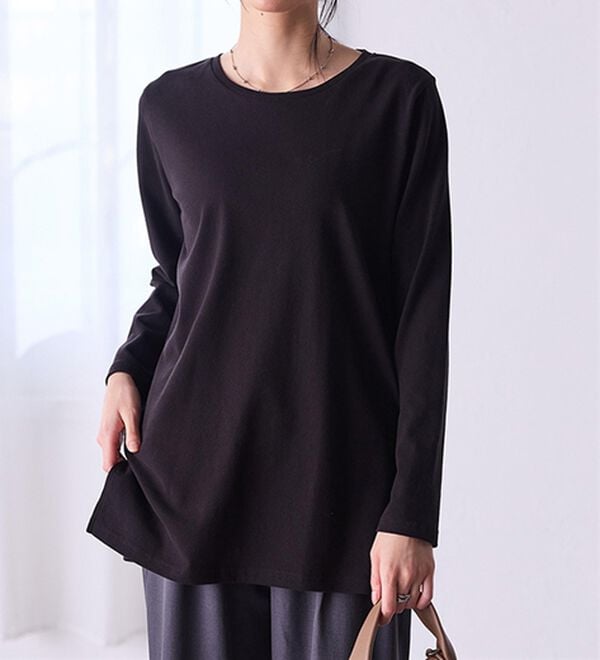 RANAN（ラナン）の「＜ＢＣ＞綿１００％&times;吸湿発熱！あったか裾スリットロングプルオーバー（カットソー）」｜ブラック