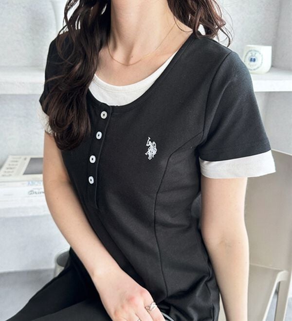 GeeRA（ジーラ）の「【ＵＳ．ＰＯＬＯ．ＡＳＳＮ】レイヤード風ヘンリーネック半袖ワンピース（カットソーワンピース）」｜詳細画像