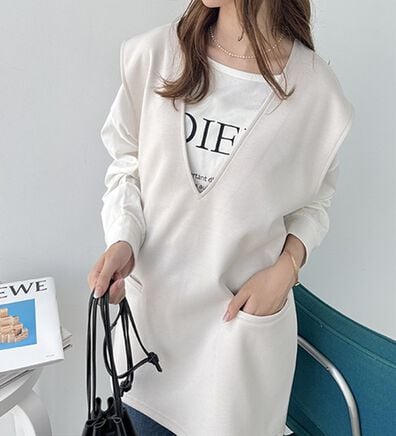 GeeRA（ジーラ）の「深Ｖネックプルオーバーベスト（ベスト）」