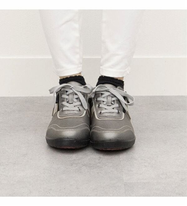 BELLUNA（ベルーナ）の「ゆったり５Ｅ防水スニーカー（レインシューズ）」｜詳細画像