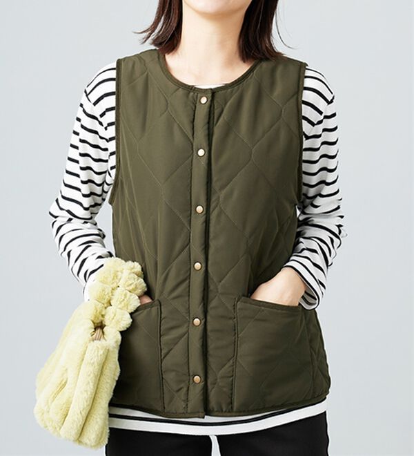 BELLUNA（ベルーナ）の「【洗える！】裏ファー素材中わたキルトベスト（ベスト）」｜詳細画像