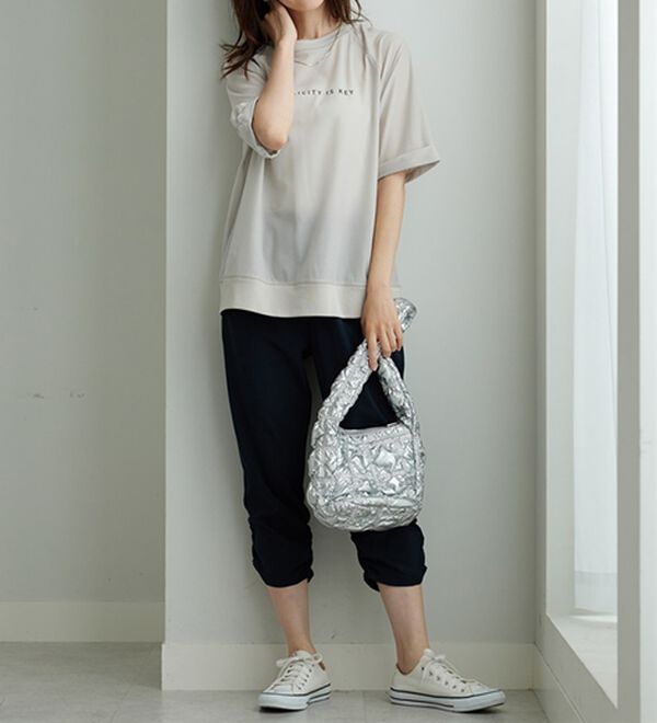 BELLUNA（ベルーナ）の「【接触冷感/UVカット/吸水速乾/軽量】ヒンヤリ＆速乾！裾くしゅクロップドパンツ（クロップドパンツ）」｜詳細画像