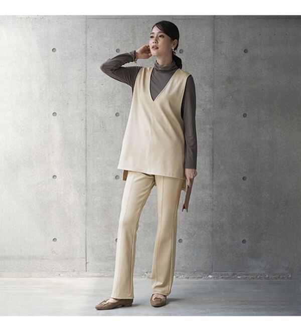 BELLUNA（ベルーナ）の「日本製ウール入りポンチＶネックベスト（ベスト）」｜詳細画像