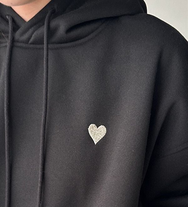 GeeRA（ジーラ）の「ハート刺繍裏起毛スウェットパーカー（パーカー）」｜詳細画像