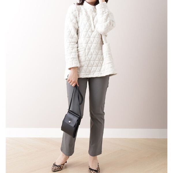 BELLUNA（ベルーナ）の「カットキルト素材チュニック（チュニック）」｜詳細画像