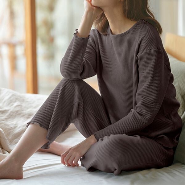 YU'NOW（ユナウ）の「【ハラマキ付】ワッフルプルオーバー＆パンツセット（パジャマ・ルームウェア）」｜詳細画像