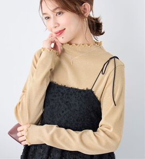 Viola e Viola（ヴィオラ エ ヴィオラ）の「ラメ入りプチハイフリルメローテレコリブ（カットソー）」｜ベージュ