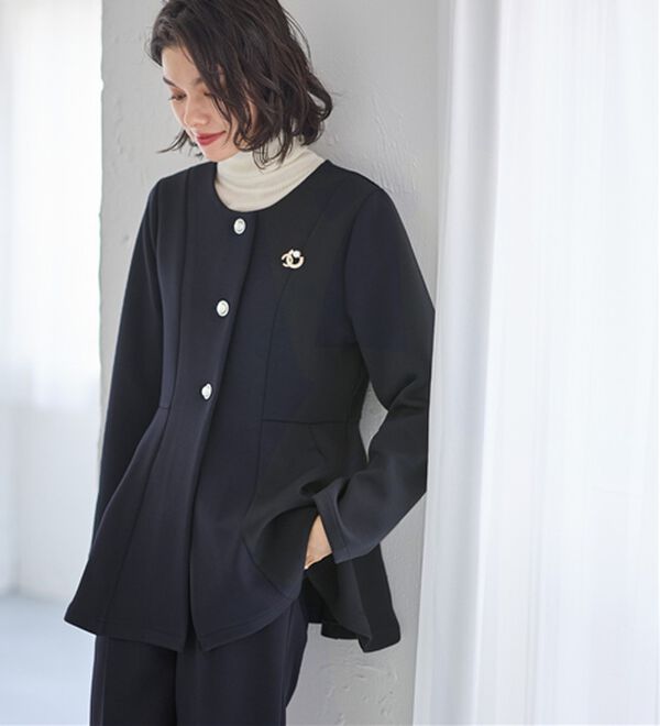 GeeRA（ジーラ）の「【２点セット】ペプラムジャケットテーパードパンツセットアップスーツ（パンツスーツ）」｜詳細画像