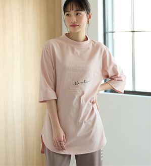 BELLUNA（ベルーナ）の「＜ＥＬＬＥ　Ａｃｔｉｖｅ＞多機能ロゴプリントチュニック（チュニック）」｜ピンク