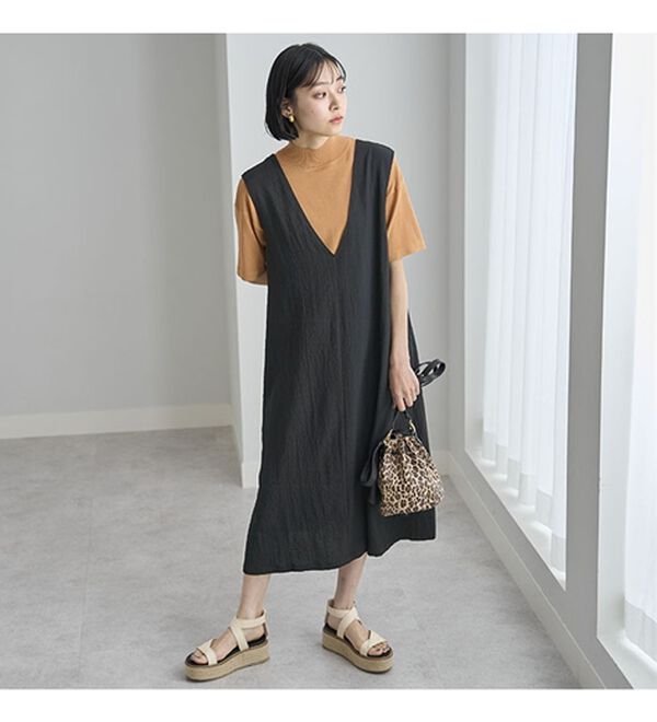 BELLUNA（ベルーナ）の「サラっと素材バックリボンワンピース（その他ワンピース）」｜詳細画像