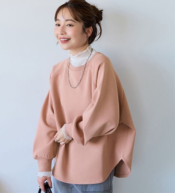 BELLUNA（ベルーナ）の「なめらかタッチ！もっちりん裾ラウンド短丈プルオーバー（カットソー）」｜ピンク