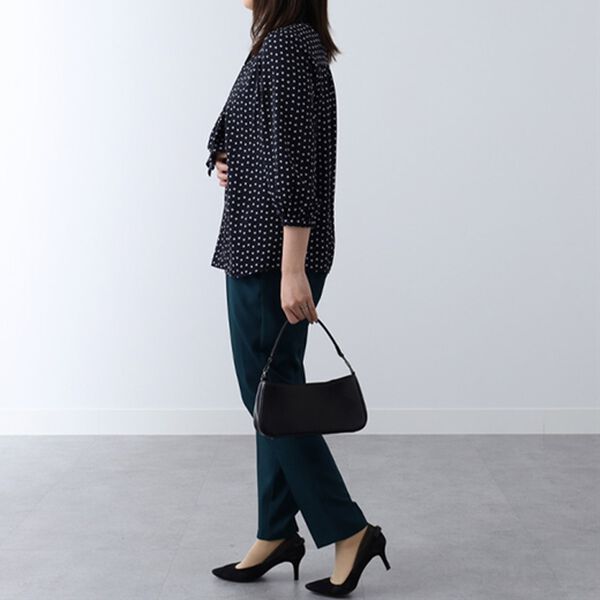 BELLUNA（ベルーナ）の「ツイル素材ボウタイデザインブラウス（ブラウス）」｜詳細画像