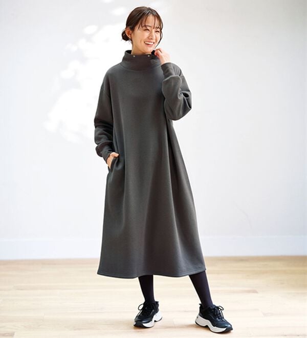 BELLUNA（ベルーナ）の「あったかキレイ！大人のこだわりワンピース（カットソーワンピース）」｜チャコール
