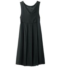 BELLUNA（ベルーナ）の「タックデザイン入ジャンパースカート（オールインワン）」