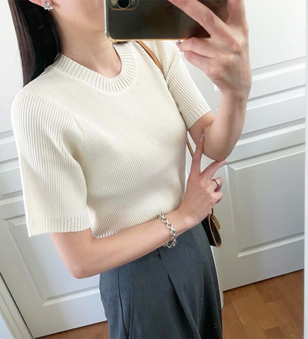 GeeRA（ジーラ）の「編地切替ニットトップス（ニット・セーター）」｜詳細画像