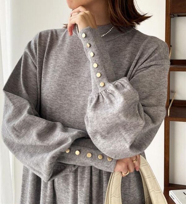 GeeRA（ジーラ）の「フィット＆フレアーニットワンピース（ニットワンピース）」｜詳細画像