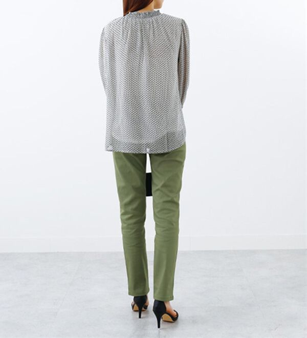 BELLUNA（ベルーナ）の「ホワイトヤーンストレッチカラーパンツ（フルレングスパンツ）」｜詳細画像