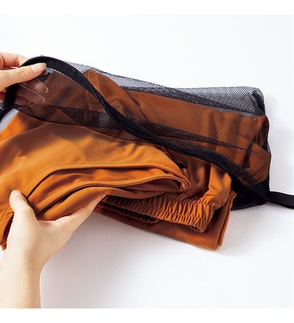 LAVIENNE（ラヴィエンヌ）の「ポーチに入れて洗える♪上品トラベルセットアップ（パジャマ・ルームウェア）」｜詳細画像